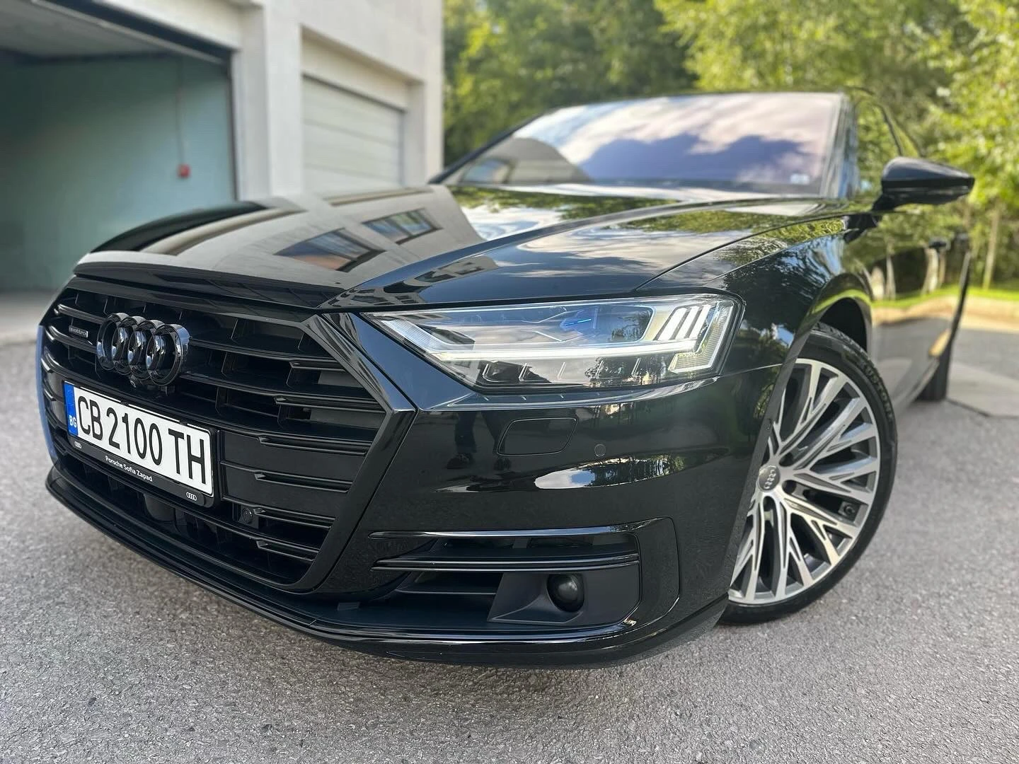 Audi A8 50TDI / FULL / 98000км - изображение 3