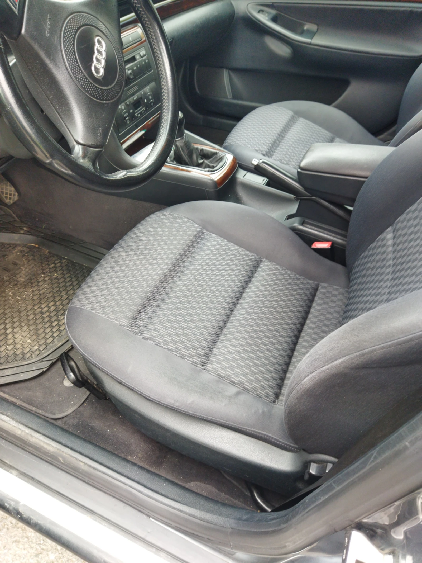Audi A4 Avant 1.8T - изображение 10