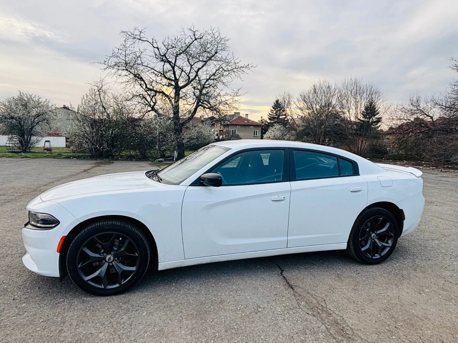Dodge Charger 5.7 HEMI - изображение 3