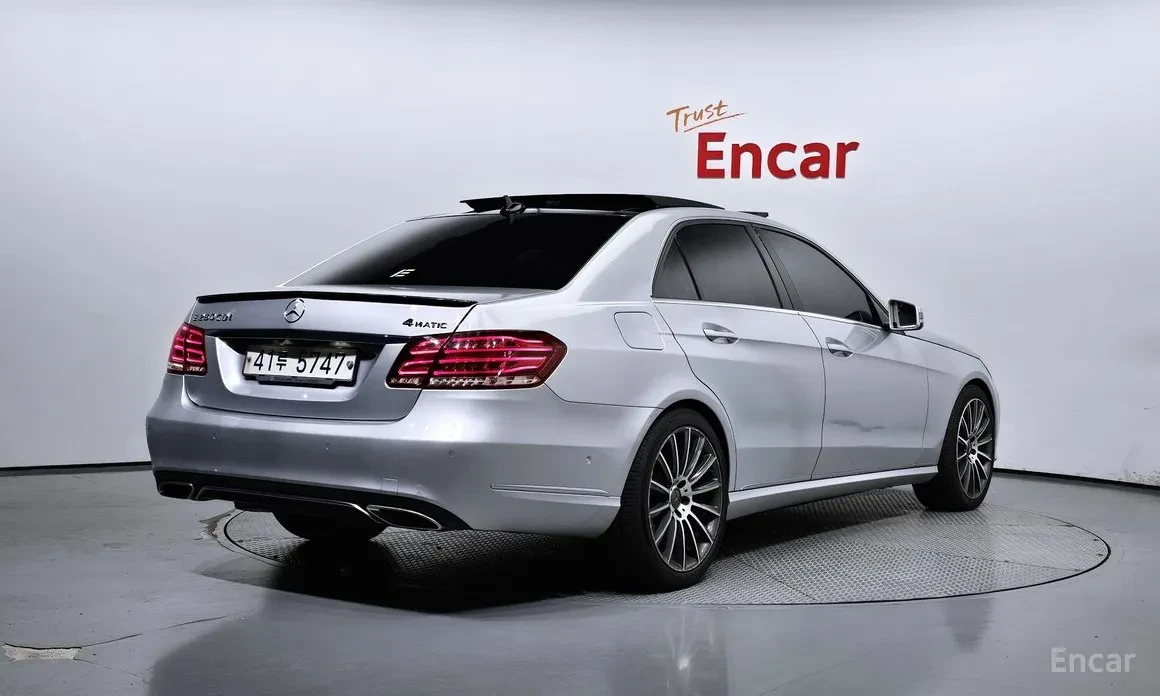 Mercedes-Benz E 250 E-Class W212 E250 CDI 4MATIC - изображение 2