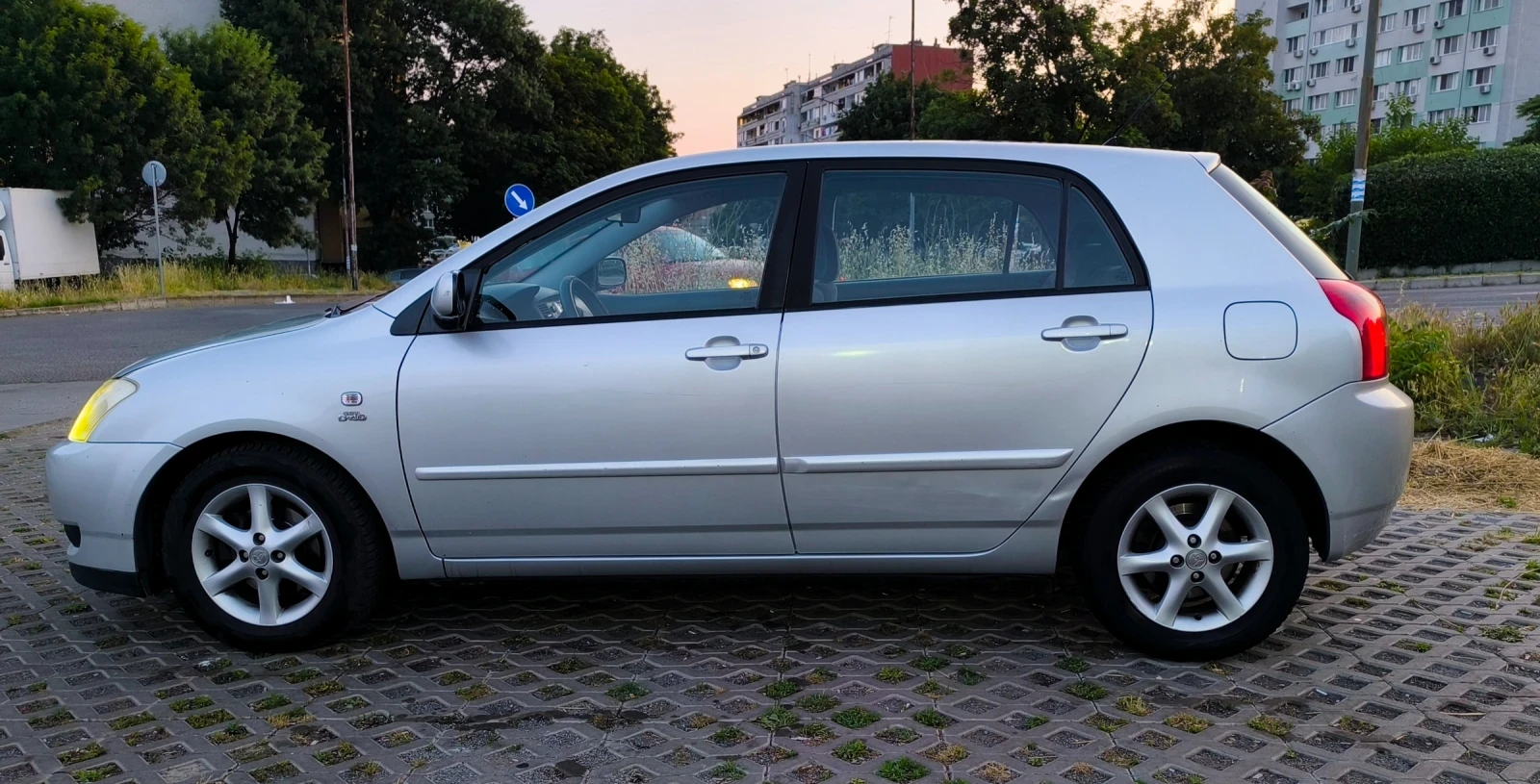 Toyota Corolla  - изображение 4