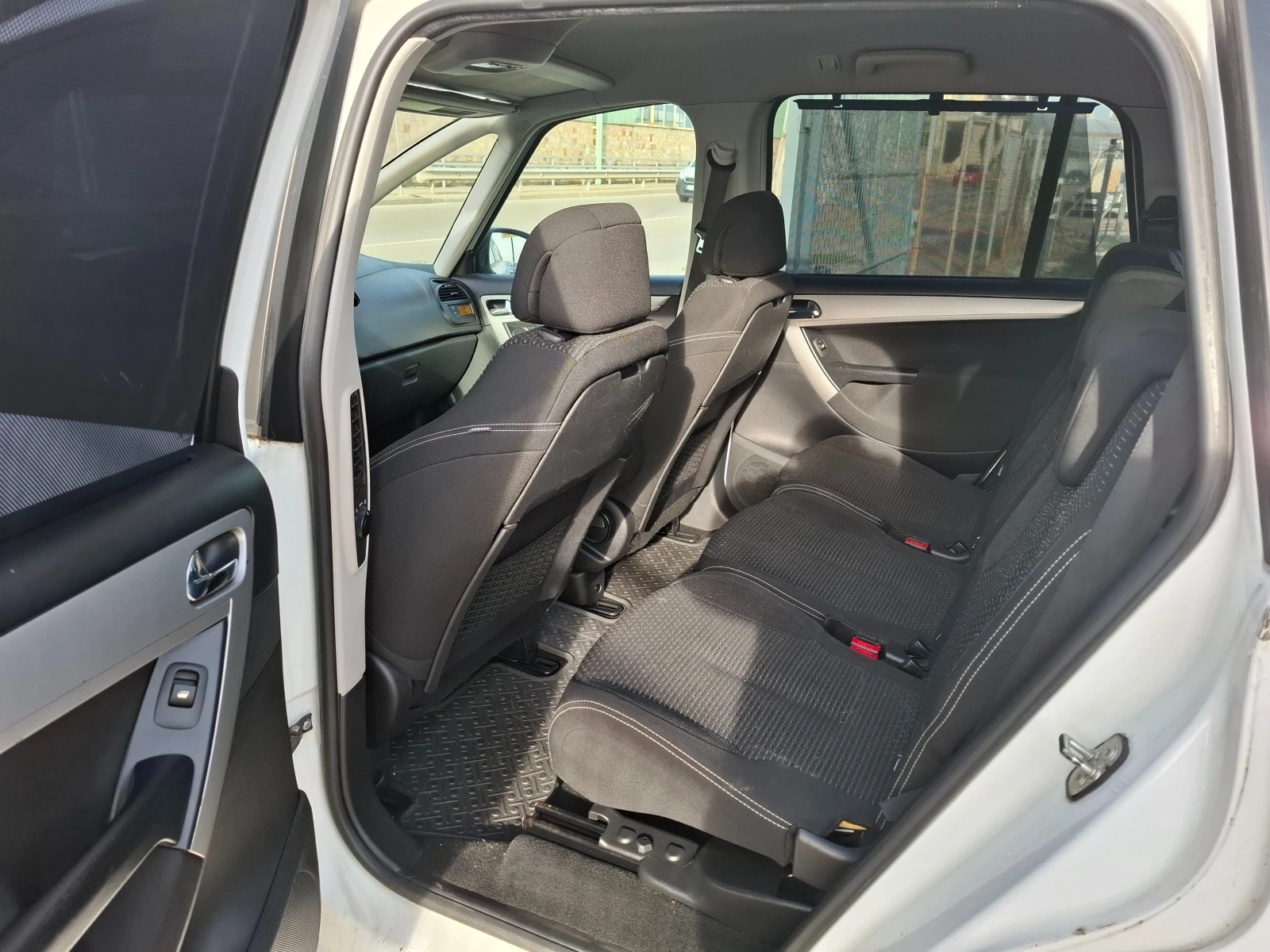 Citroen Grand C4 Picasso 2.0i 16v 7    | Mobile.bg   9