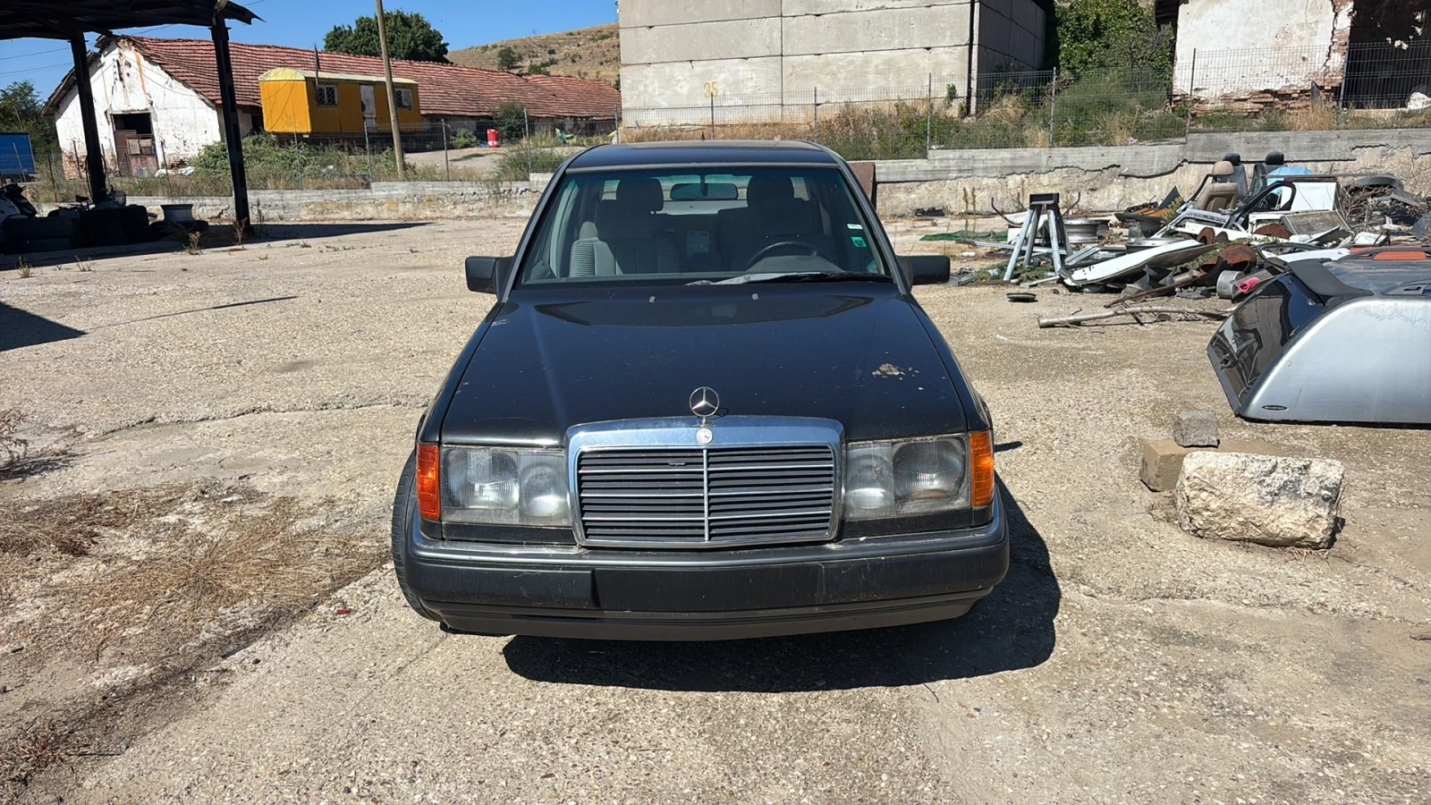 Mercedes-Benz 124 200Е, климатик, нов внос Италия | Mobile.bg — изображение 2