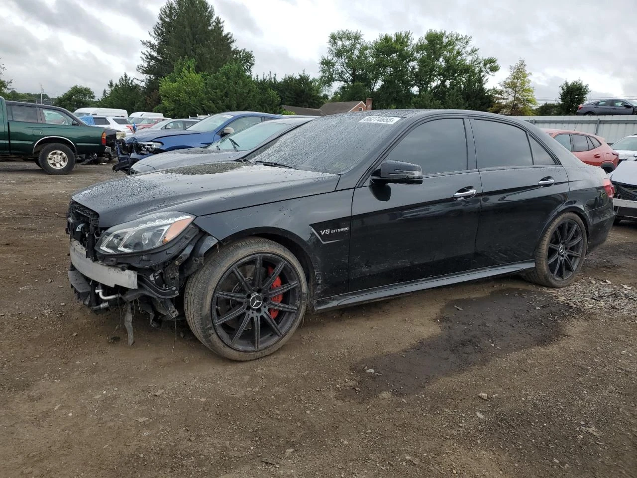 Mercedes-Benz E 63 AMG AMG-S - изображение 2