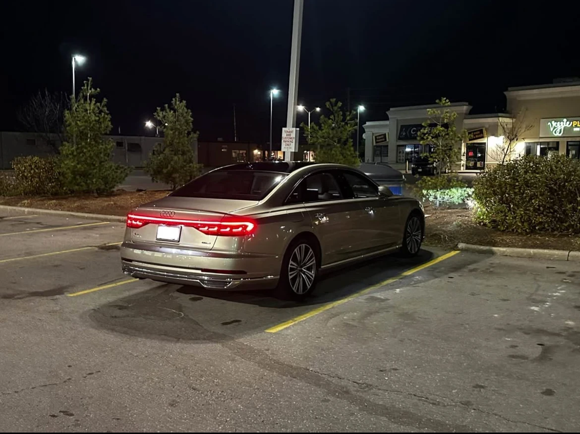 Audi A8 3.0T * * FULL * * CARFAX * * АВТО КРЕДИТ * *  - изображение 2