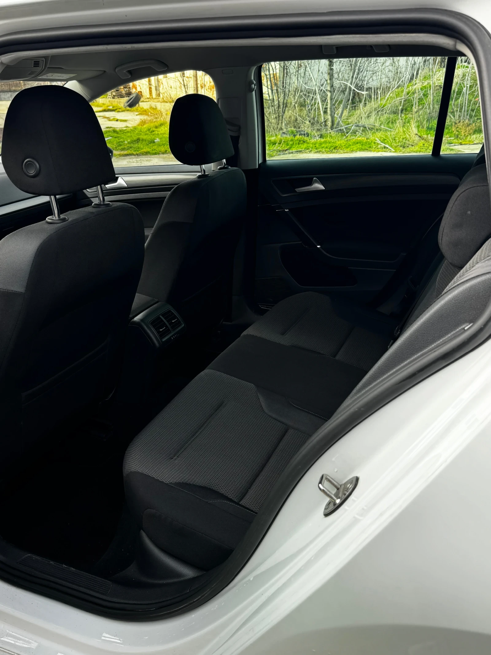 VW Golf 7.5 Virtual Cocpit, Distronic, Dynamic LED Headlig | Mobile.bg � ����������� 13