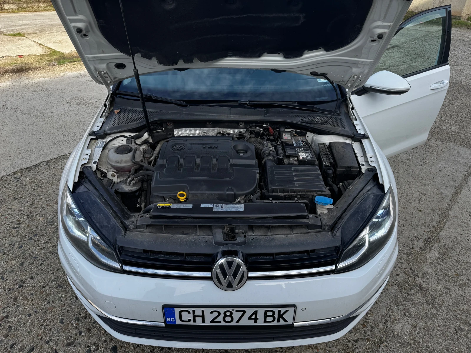 VW Golf 7.5 Virtual Cocpit, Distronic, Dynamic LED Headlig - изображение 9
