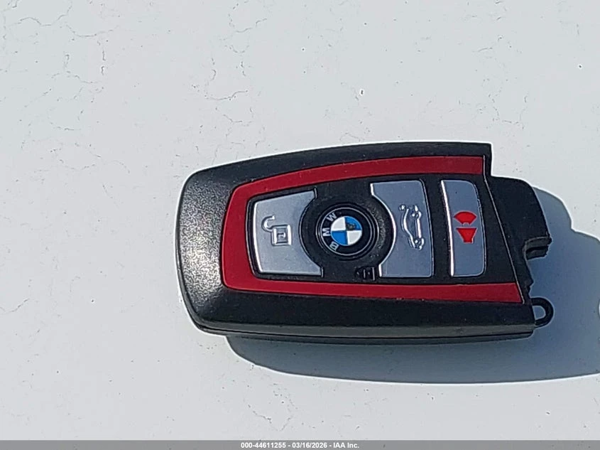 BMW 330 2.0L I-4 DI, DOHC, VVT, TURBO, 248HP Rear Wheel | Mobile.bg � ����������� 11