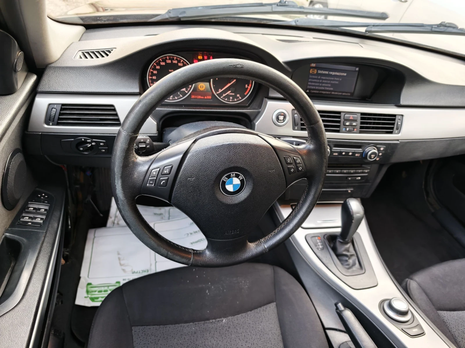 BMW 320 2.0d 177k Автомат, снимка 9 - Автомобили и джипове - 54226627