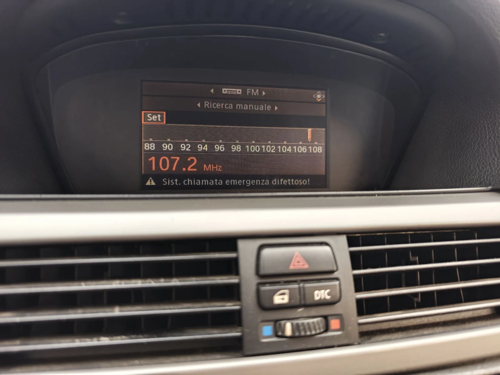 BMW 320 2.0d 177k Автомат, снимка 10 - Автомобили и джипове - 54226627