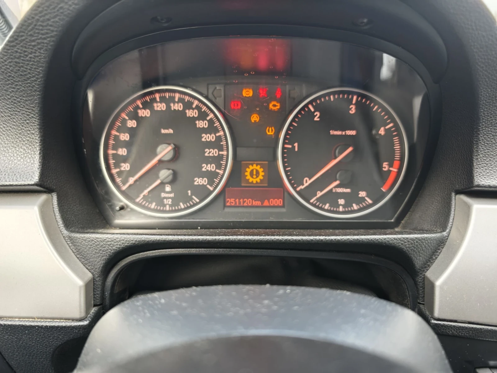 BMW 320 2.0d 177k Автомат, снимка 12 - Автомобили и джипове - 54226627