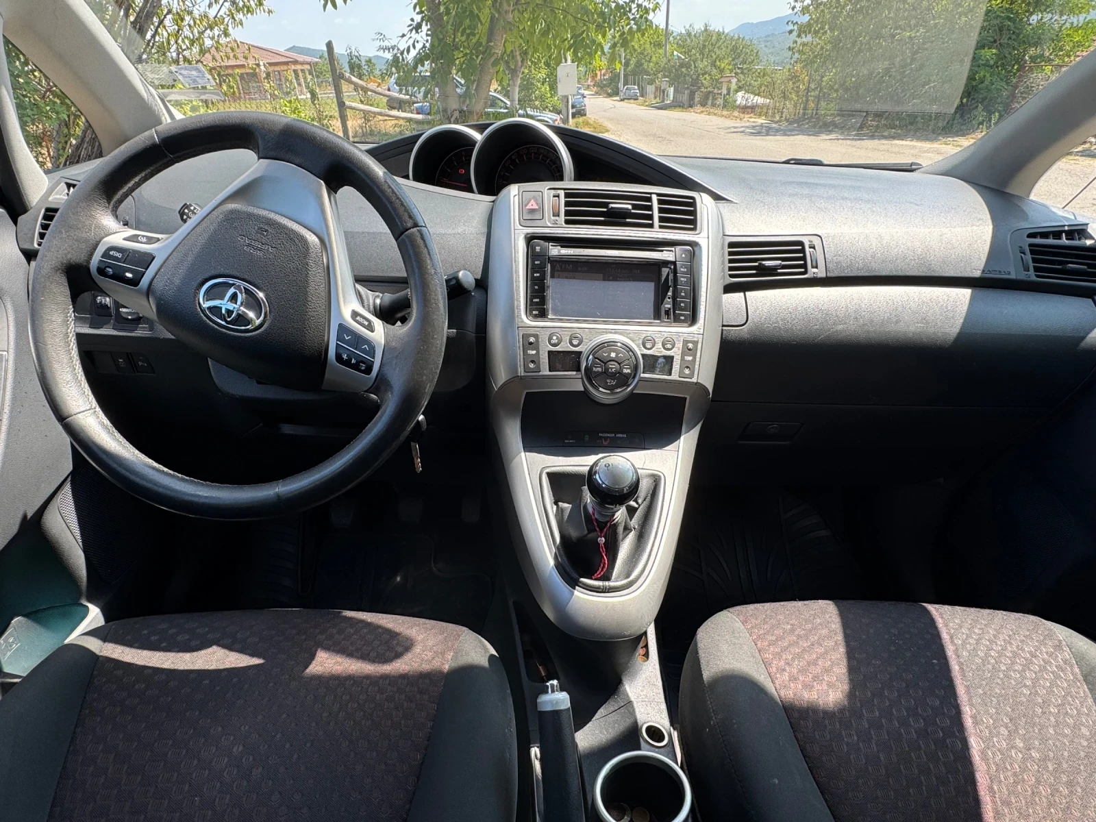Toyota Verso 2.0 D4D  | Mobile.bg � ����������� 11