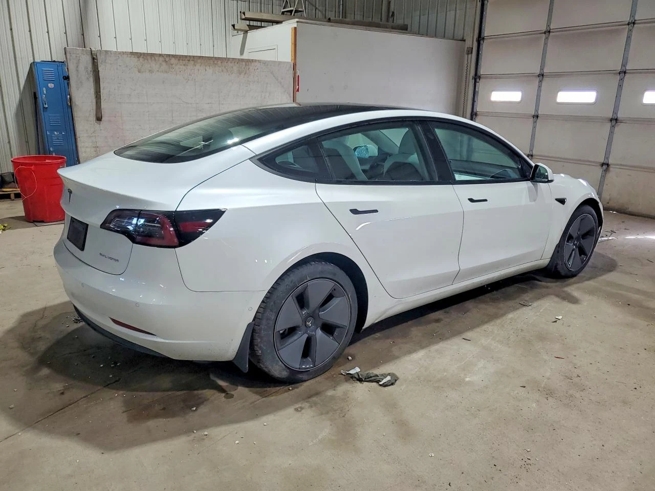 Tesla Model 3 AWD* LONG* RANGE* DUAL* MOTOR* ПАНО* ПОДГРЕВ* , снимка 5 - Автомобили и джипове - 54813839