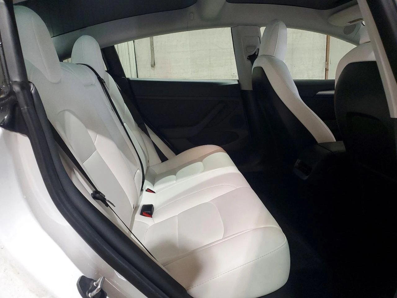 Tesla Model 3 AWD* LONG* RANGE* DUAL* MOTOR* ПАНО* ПОДГРЕВ* , снимка 10 - Автомобили и джипове - 54813839