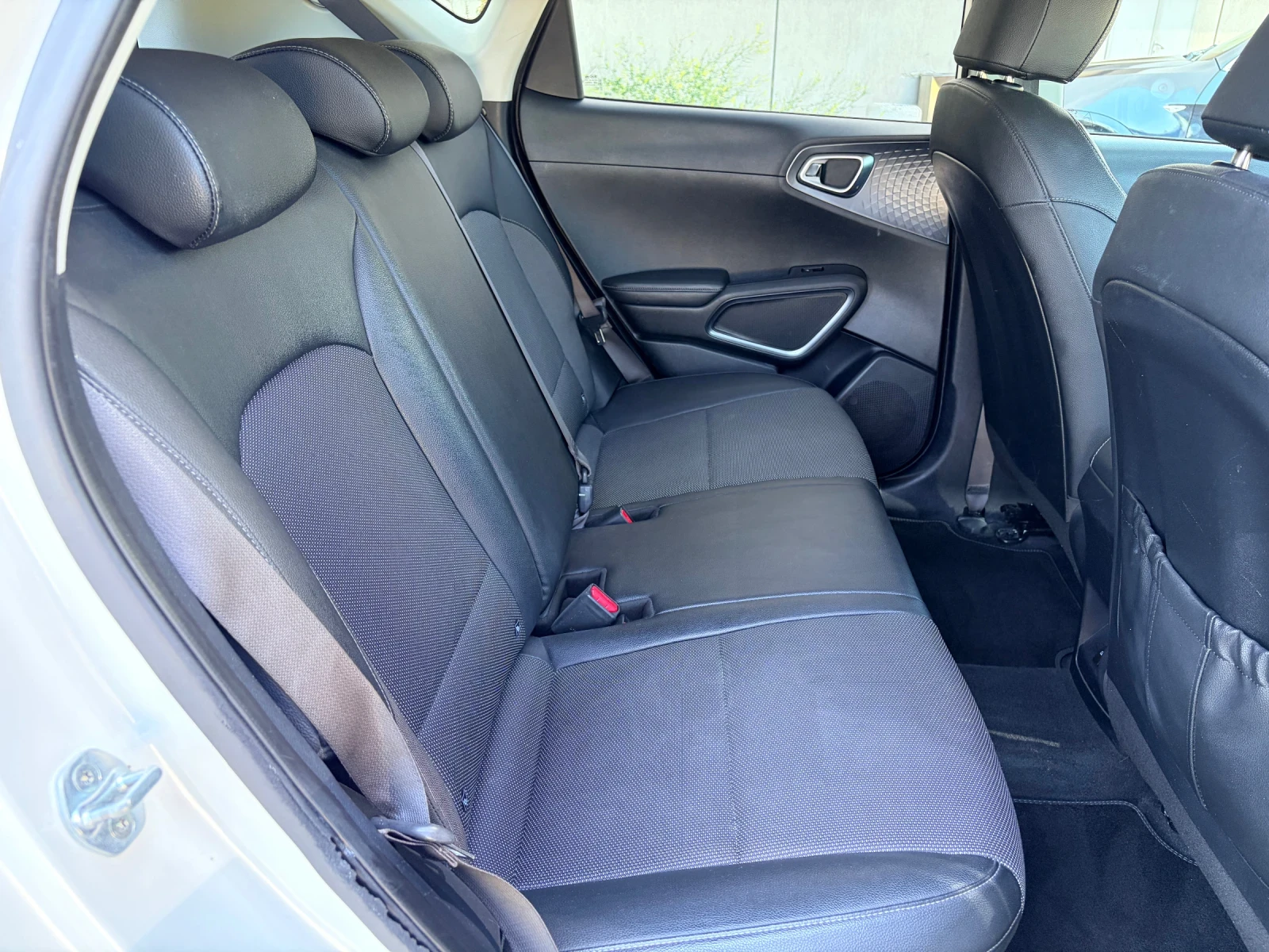 Kia Soul 64kw 204kc 100%SOH /DISTRONIC/ KAMERA TERMOPOMPA, снимка 16 - Автомобили и джипове - 55049564