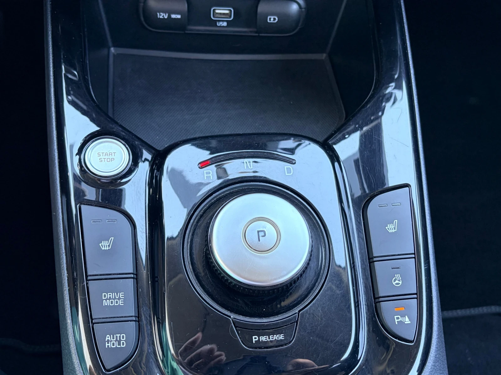 Kia Soul 64kw 204kc 100%SOH /DISTRONIC/ KAMERA TERMOPOMPA, снимка 10 - Автомобили и джипове - 55049564