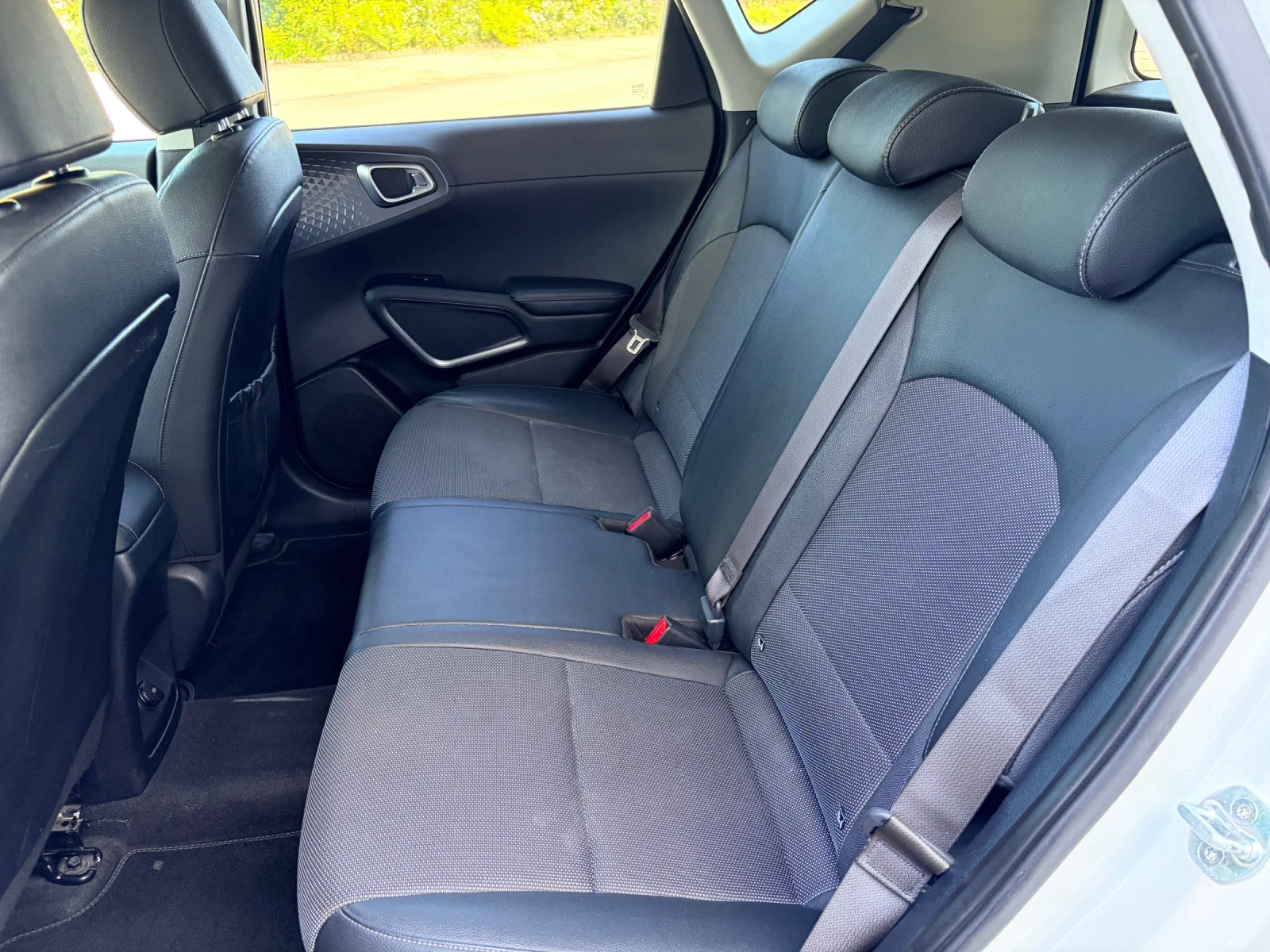 Kia Soul 64kw 204kc 100%SOH /DISTRONIC/ KAMERA TERMOPOMPA, снимка 15 - Автомобили и джипове - 55049564