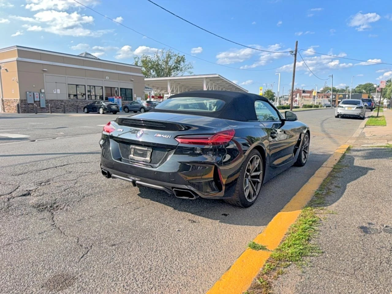 BMW Z4 M40i RWD| KEYLESS| H&K| DIGITAL COCKPIT| МЪРТВА ТО, снимка 4 - Автомобили и джипове - 55429968