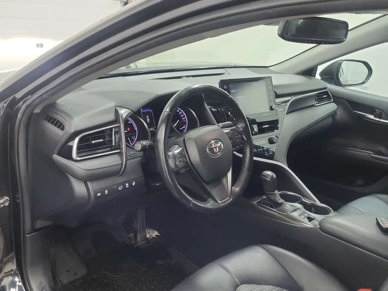 Toyota Camry * HYBRID SE * CARFAX * , снимка 8 - Автомобили и джипове - 55644331