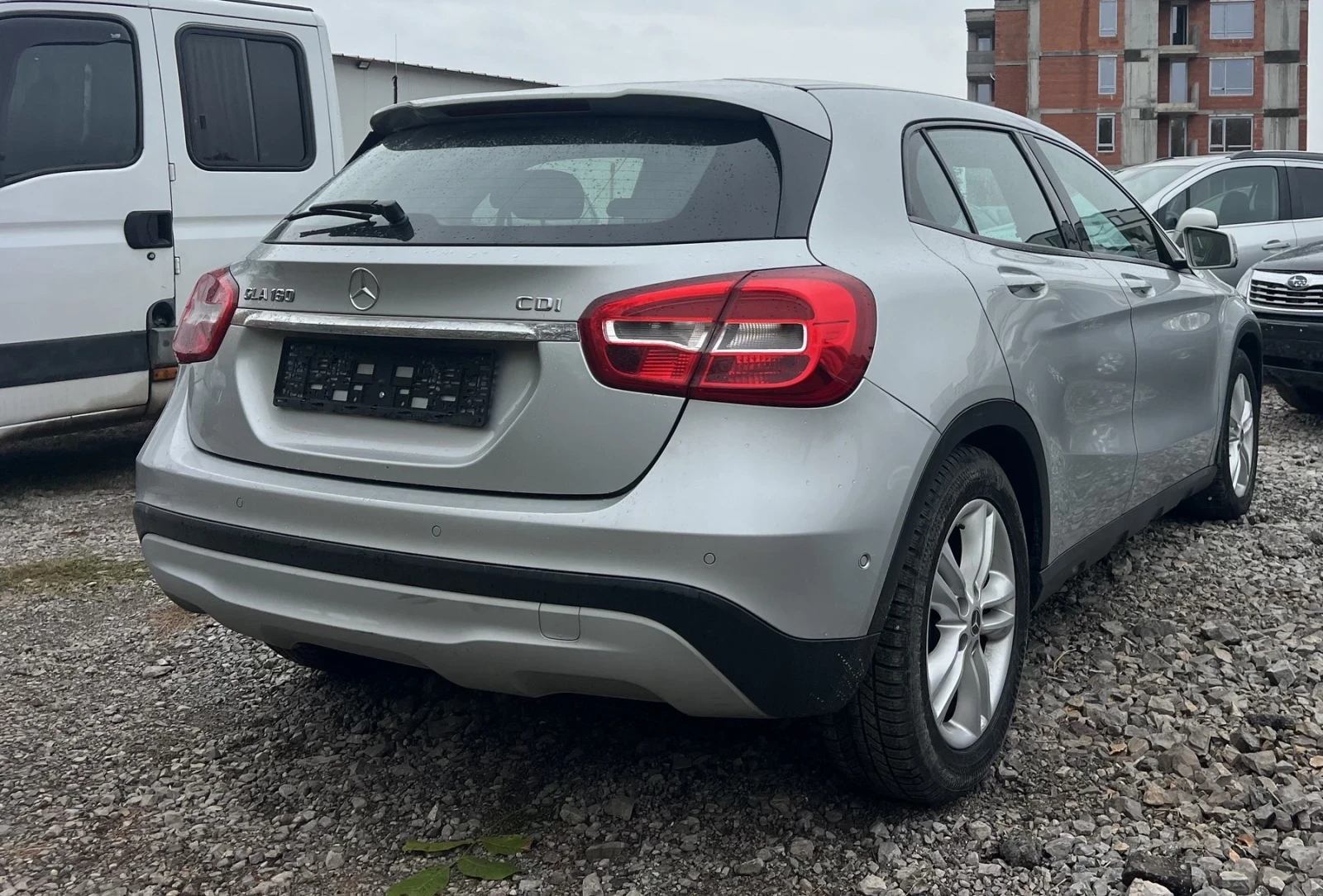 Mercedes-Benz GLA 180 1.5-109��, ��������� | Mobile.bg � ����������� 5