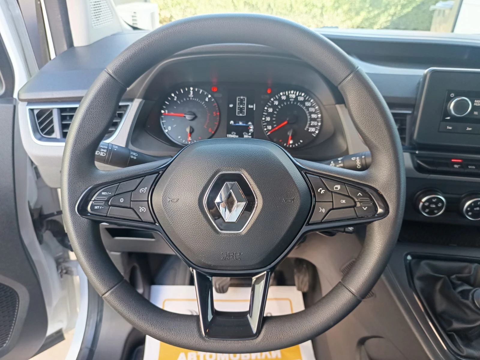 Renault Kangoo 1.5dCi/ 95к.с., снимка 8 - Автомобили и джипове - 56513656