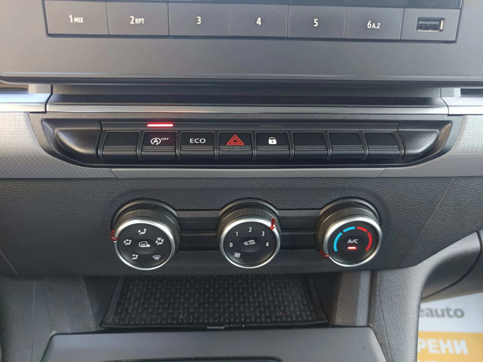 Renault Kangoo 1.5dCi/ 95к.с., снимка 14 - Автомобили и джипове - 56513656