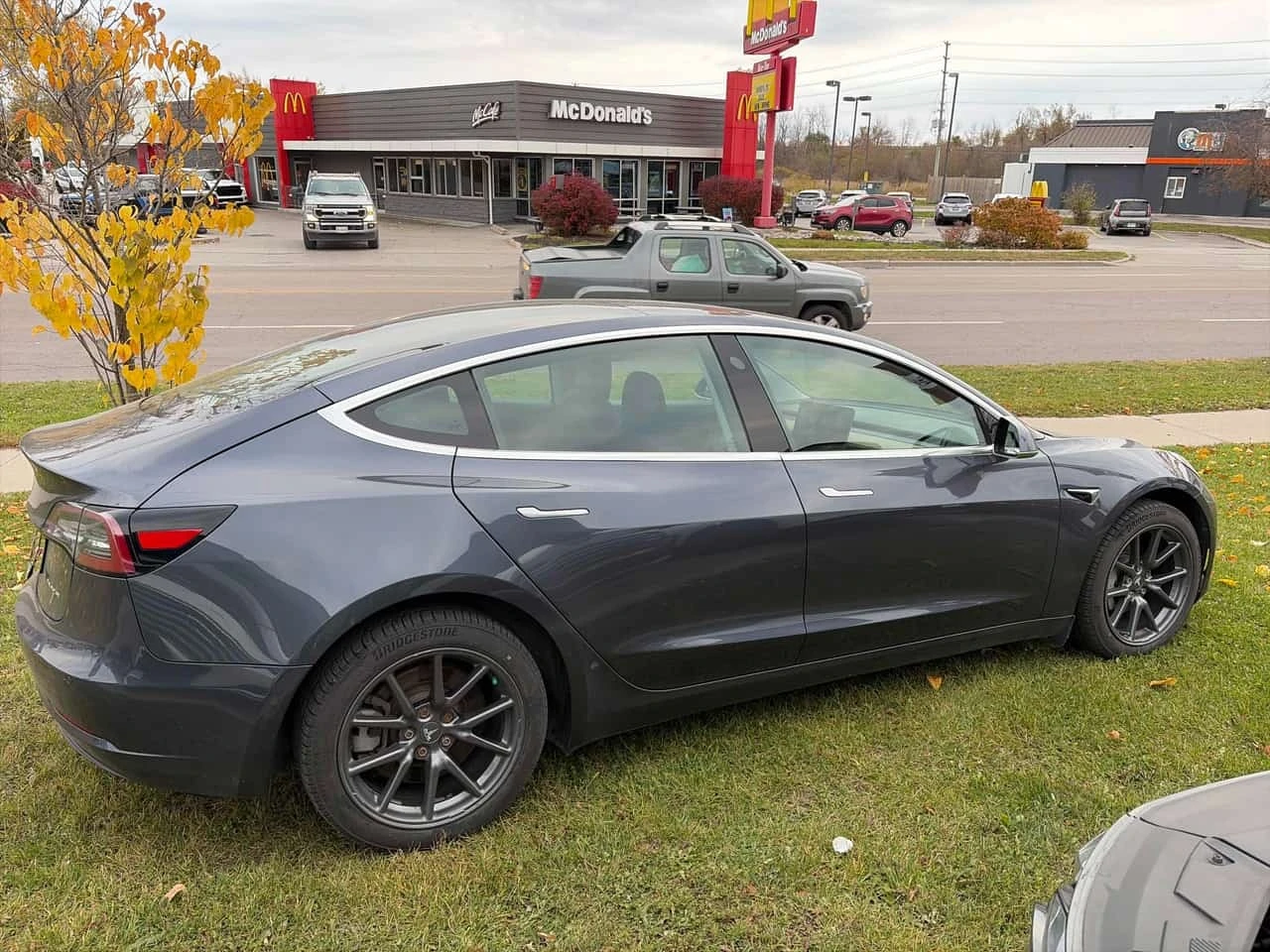 Tesla Model 3 Long Range/CARFAX/ФИНАНСИРАНЕ, снимка 3 - Автомобили и джипове - 56714190
