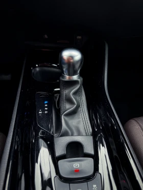 Toyota C-HR, снимка 8