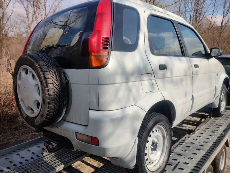 Daihatsu Terios 1.3, снимка 2 - Автомобили и джипове - 33970941