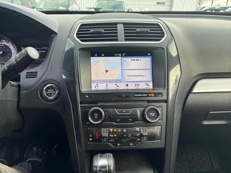 Ford Explorer * XLT * CARFAX * БЕЗ ПЪРВОНАЧАЛНА ВНОСКА, снимка 9 - Автомобили и джипове - 53073317