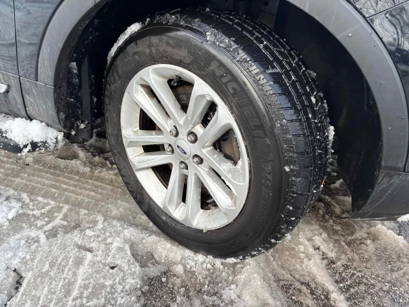 Ford Explorer * XLT * CARFAX * БЕЗ ПЪРВОНАЧАЛНА ВНОСКА, снимка 7 - Автомобили и джипове - 53073317