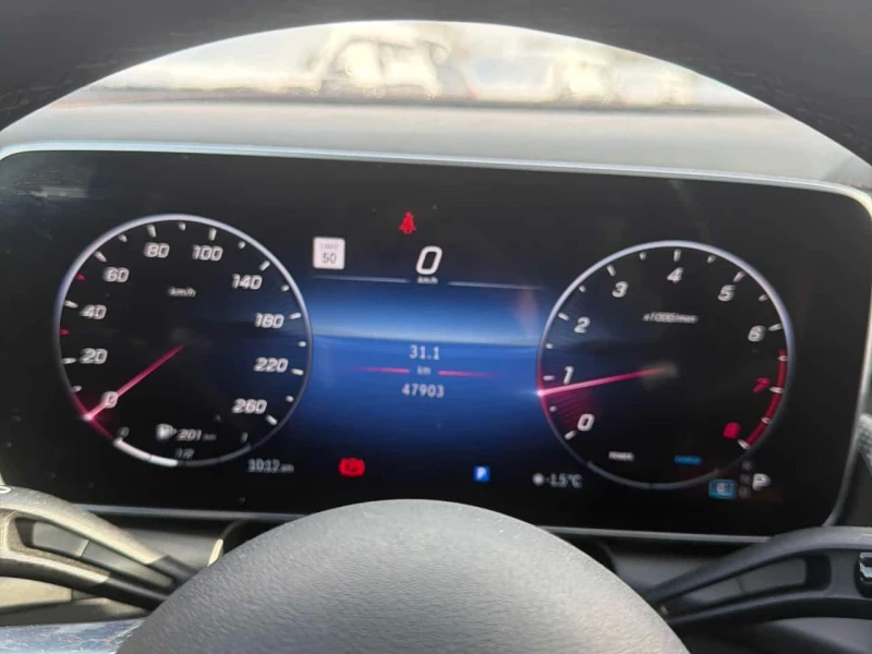 Mercedes-Benz GLC 300 * CARFAX * ПАНОРАМА* ПОДГРЕВ* , снимка 8 - Автомобили и джипове - 53557056