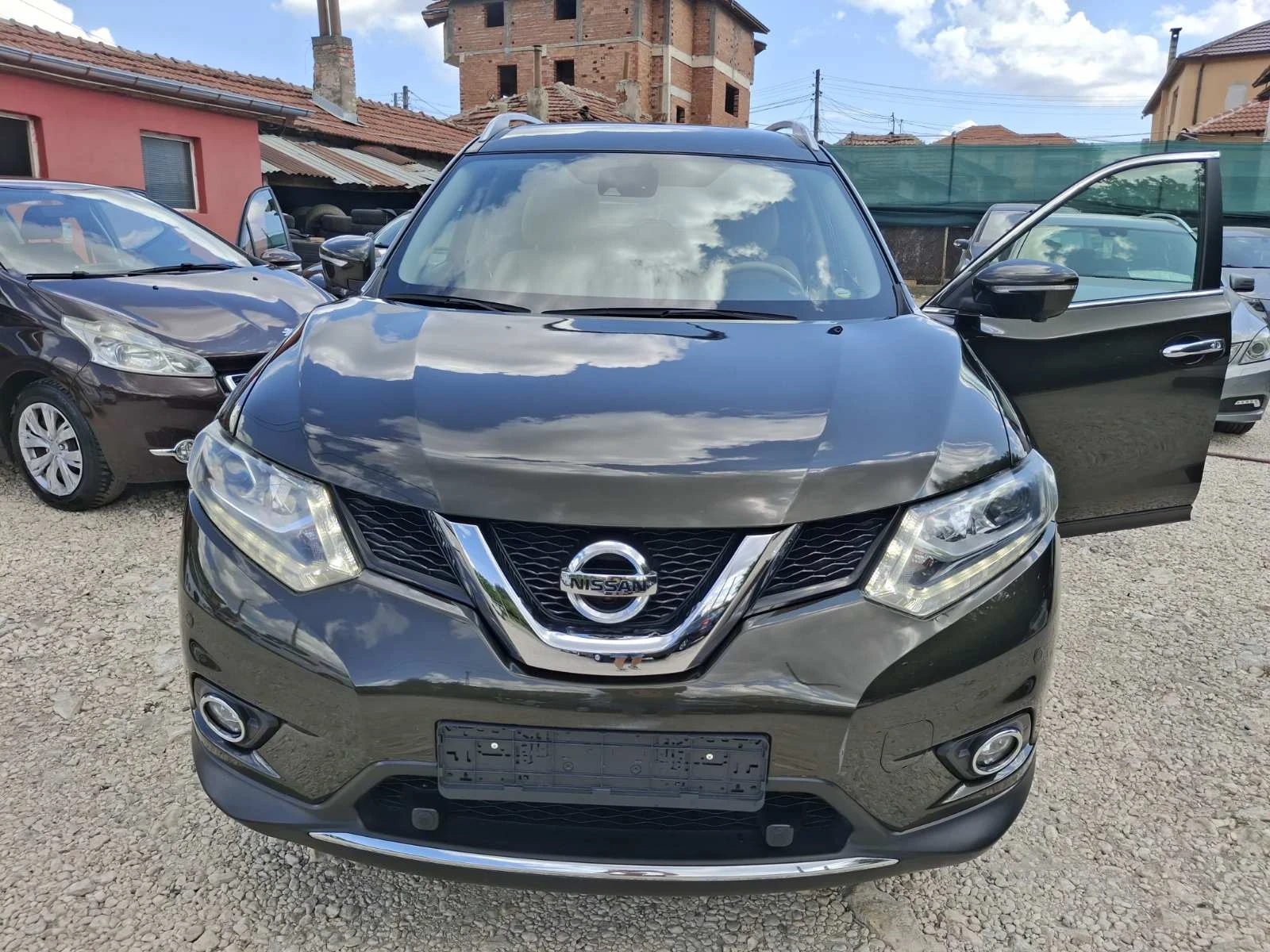 Nissan X-trail TEKNA 4?4 - изображение 2