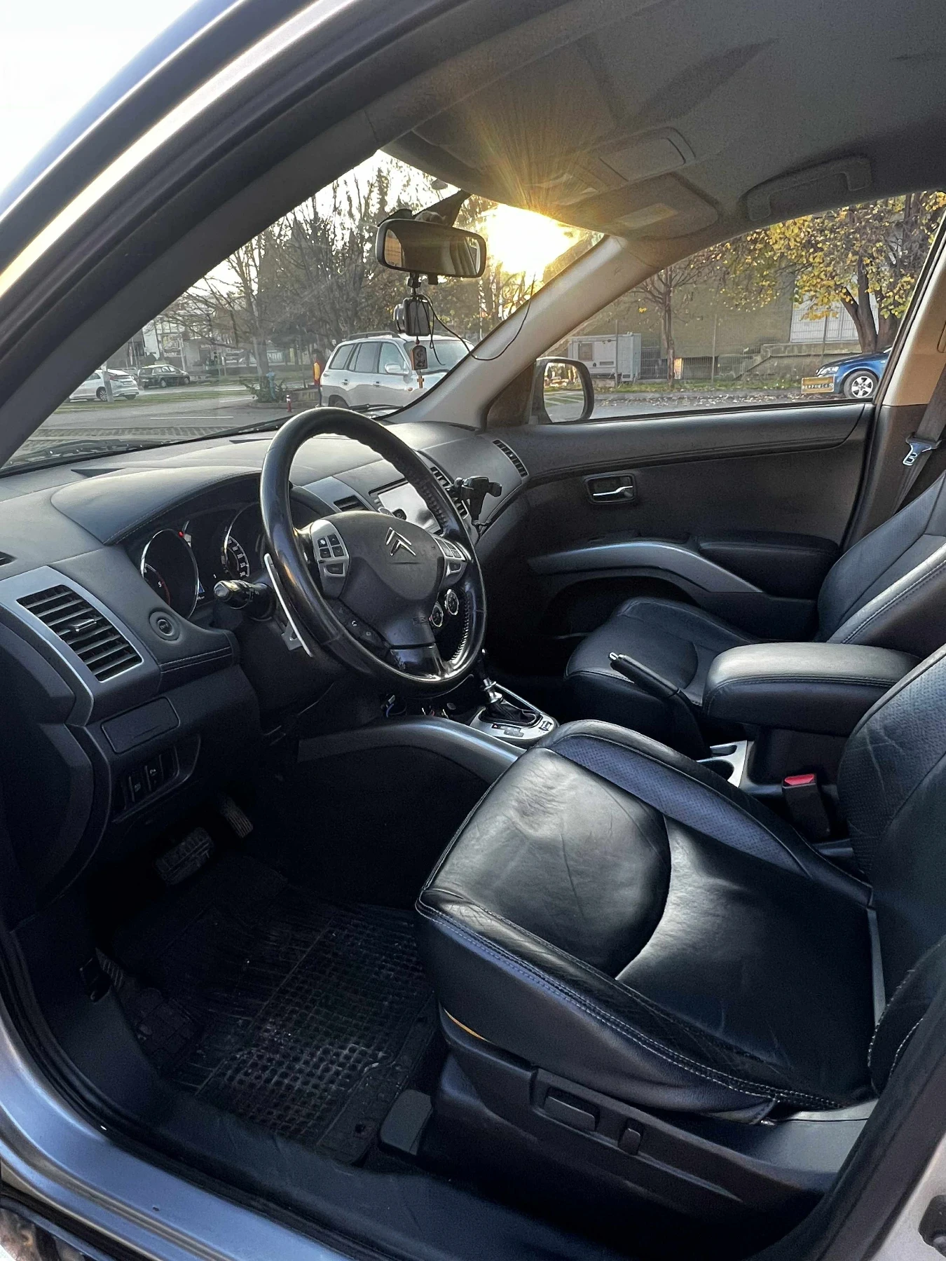 Citroen C-Crosser  | Mobile.bg   9