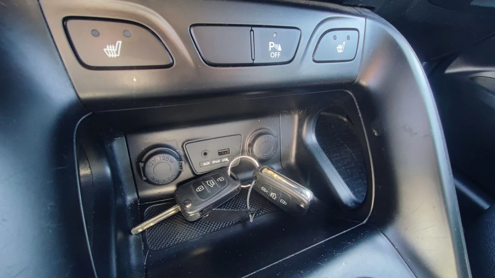 Hyundai IX35 44 156.000  | Mobile.bg   12