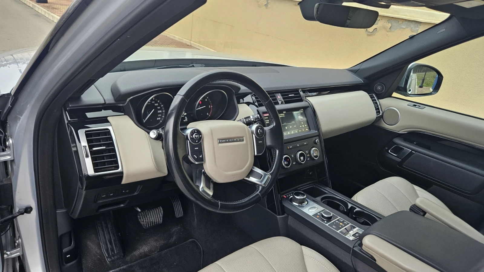 Land Rover Discovery Luxury Night Package | Mobile.bg � ����������� 10