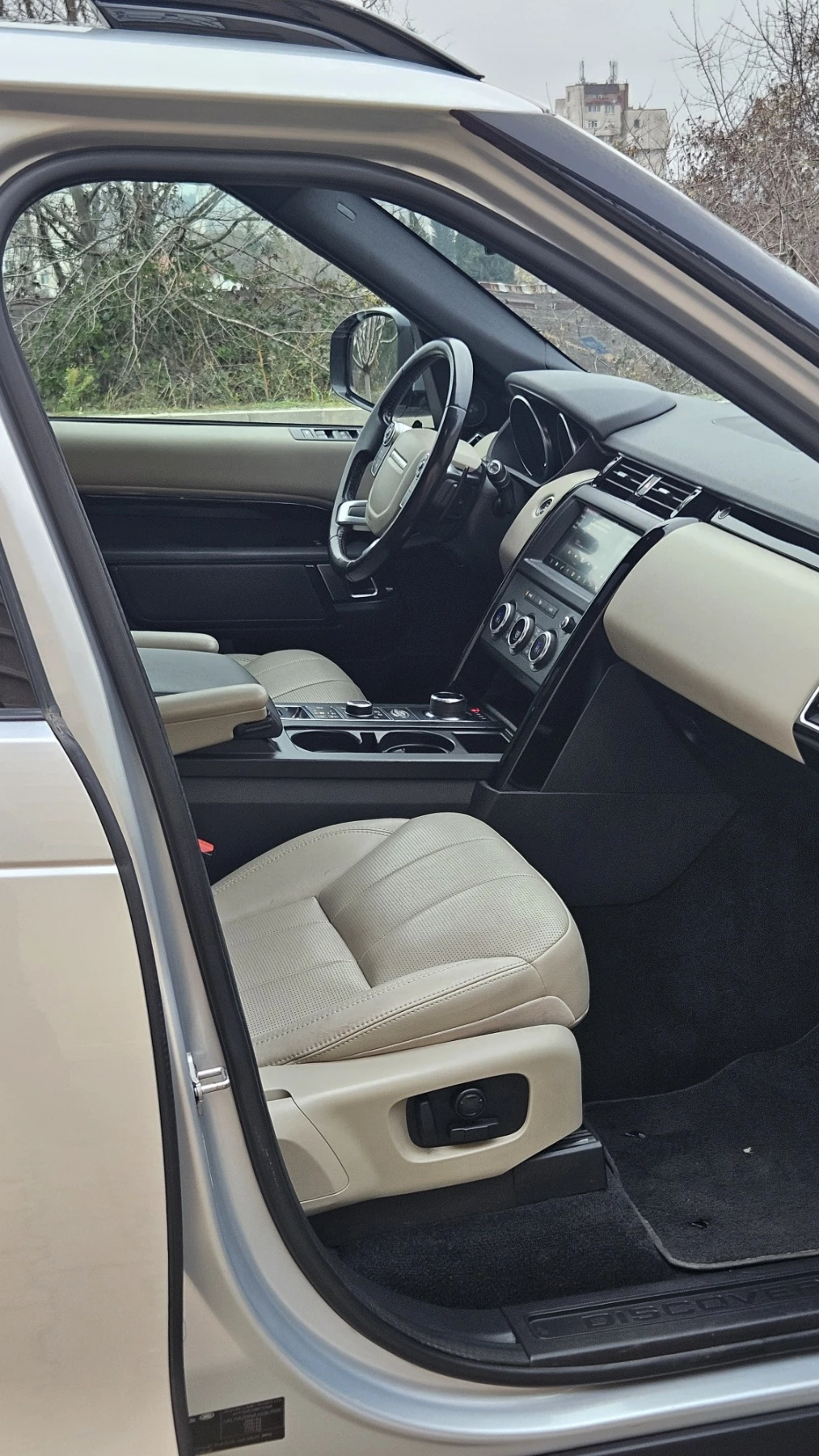 Land Rover Discovery Luxury Night Package | Mobile.bg � ����������� 9