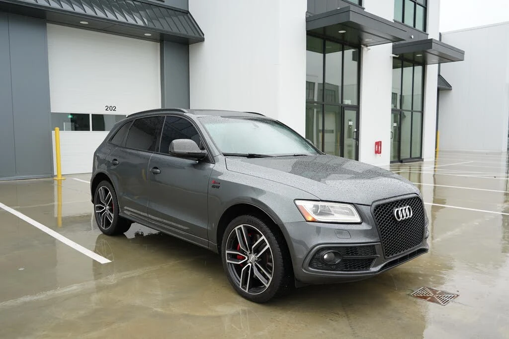 Audi SQ5 3.0T* Dynamic Edition* АвтоКредит* (ЦЕНА ДО БГ), снимка 2 - Автомобили и джипове - 54001913