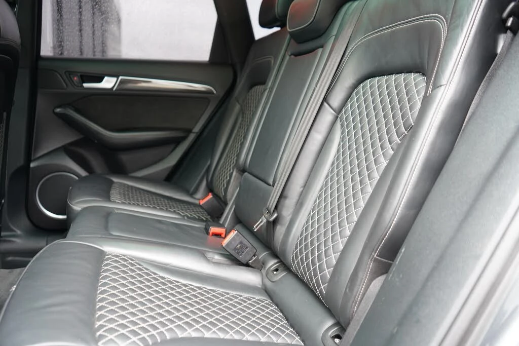 Audi SQ5 3.0T* Dynamic Edition* АвтоКредит* (ЦЕНА ДО БГ), снимка 14 - Автомобили и джипове - 54001913