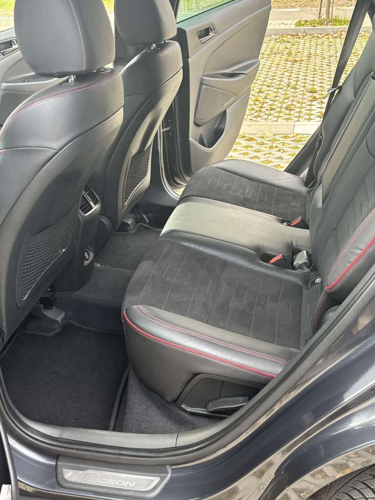 Hyundai Tucson 1/6Nline, снимка 11 - Автомобили и джипове - 54085475