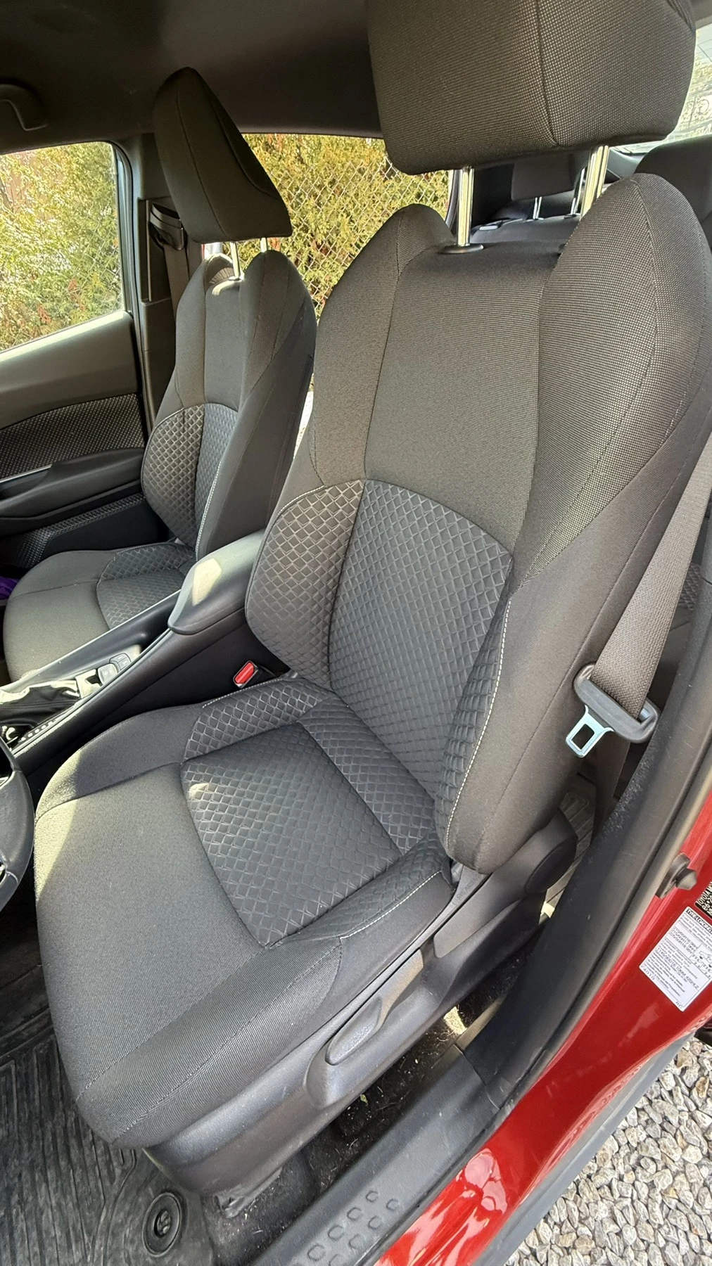 Toyota C-HR HYBRID, снимка 7 - Автомобили и джипове - 54123058