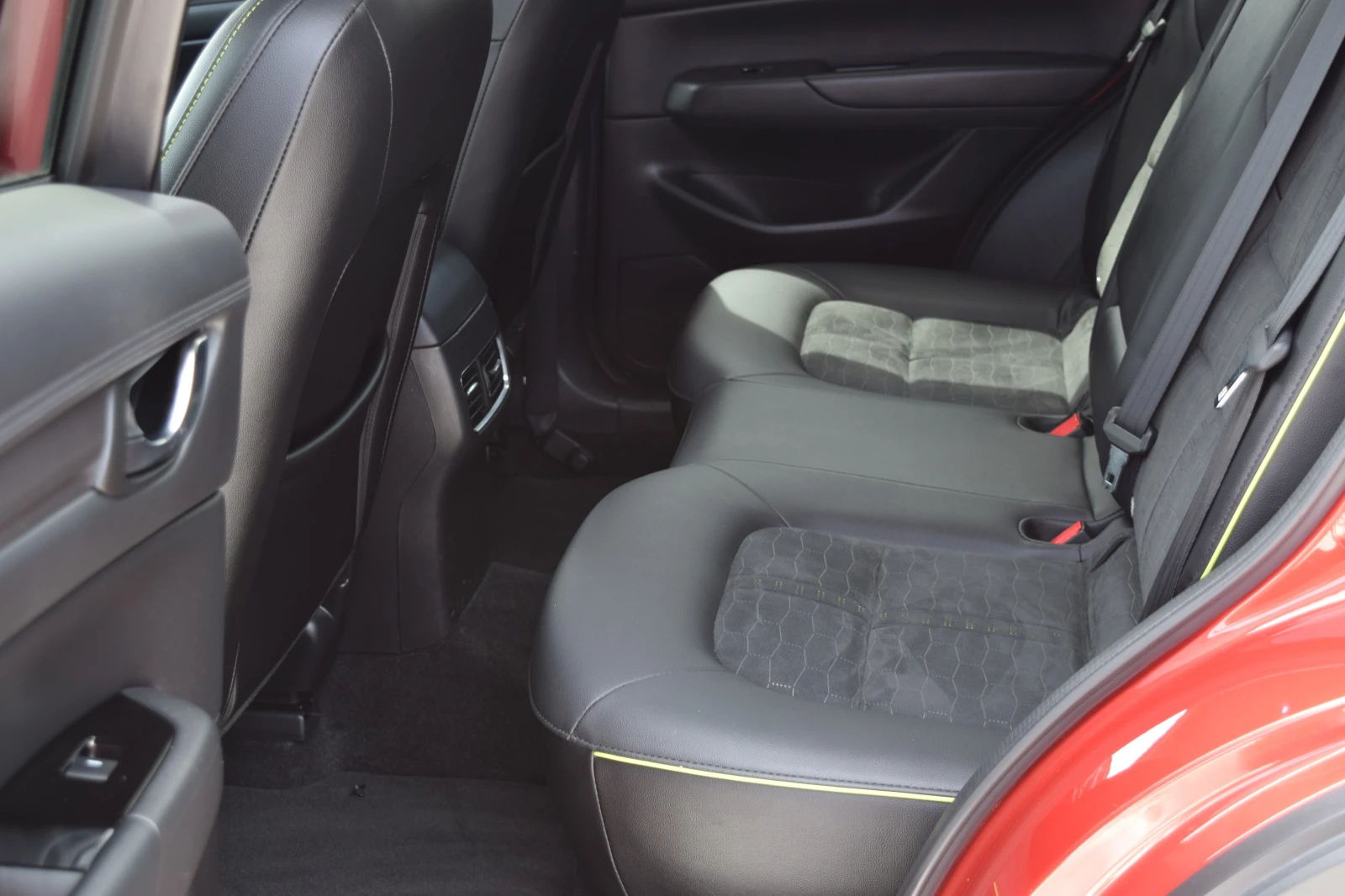 Mazda CX-5 2, 5i* SKYACTIVE-G REVOLUTION* FULL, снимка 15 - Автомобили и джипове - 54665669