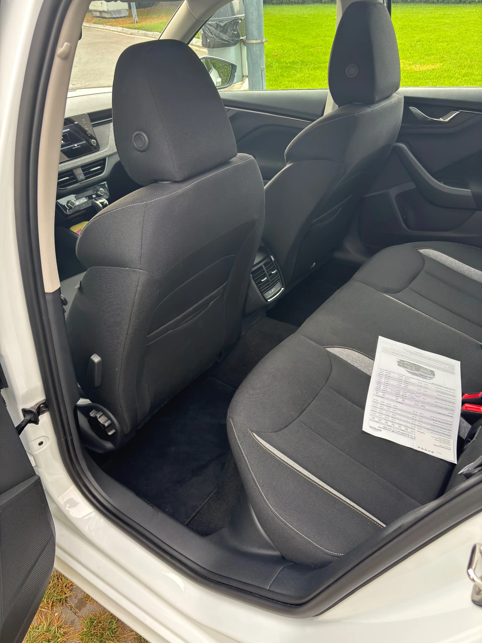 Skoda Kamiq TSI 1.5 DSG, снимка 9 - Автомобили и джипове - 55419643