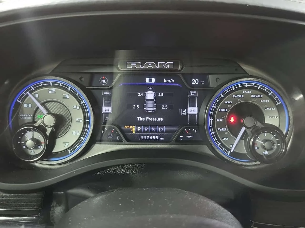 Dodge RAM 1500 * LIMITED CREW CAB SHORT BED * CARFAX * БЕЗ ПЪРВОН, снимка 9 - Автомобили и джипове - 55464341