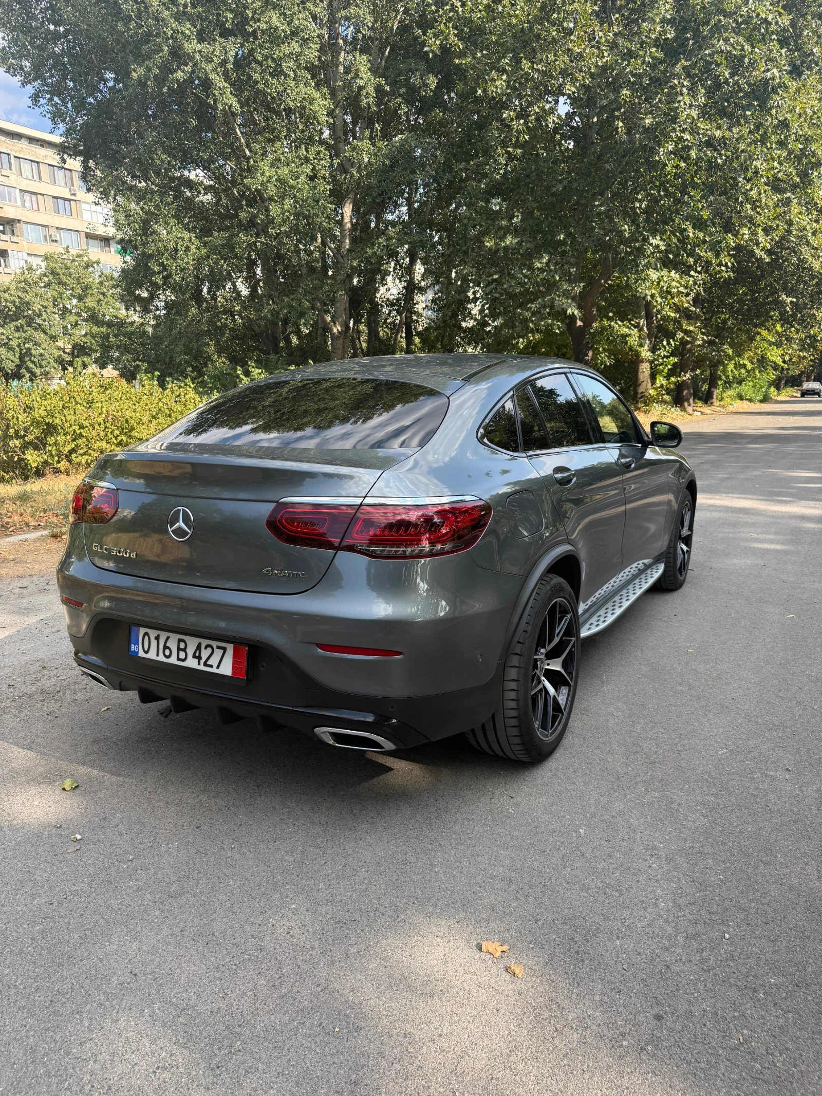 Mercedes-Benz GLC 300 COUPE/AMG-LINE/NIGHT EDITION, снимка 8 - Автомобили и джипове - 55934502