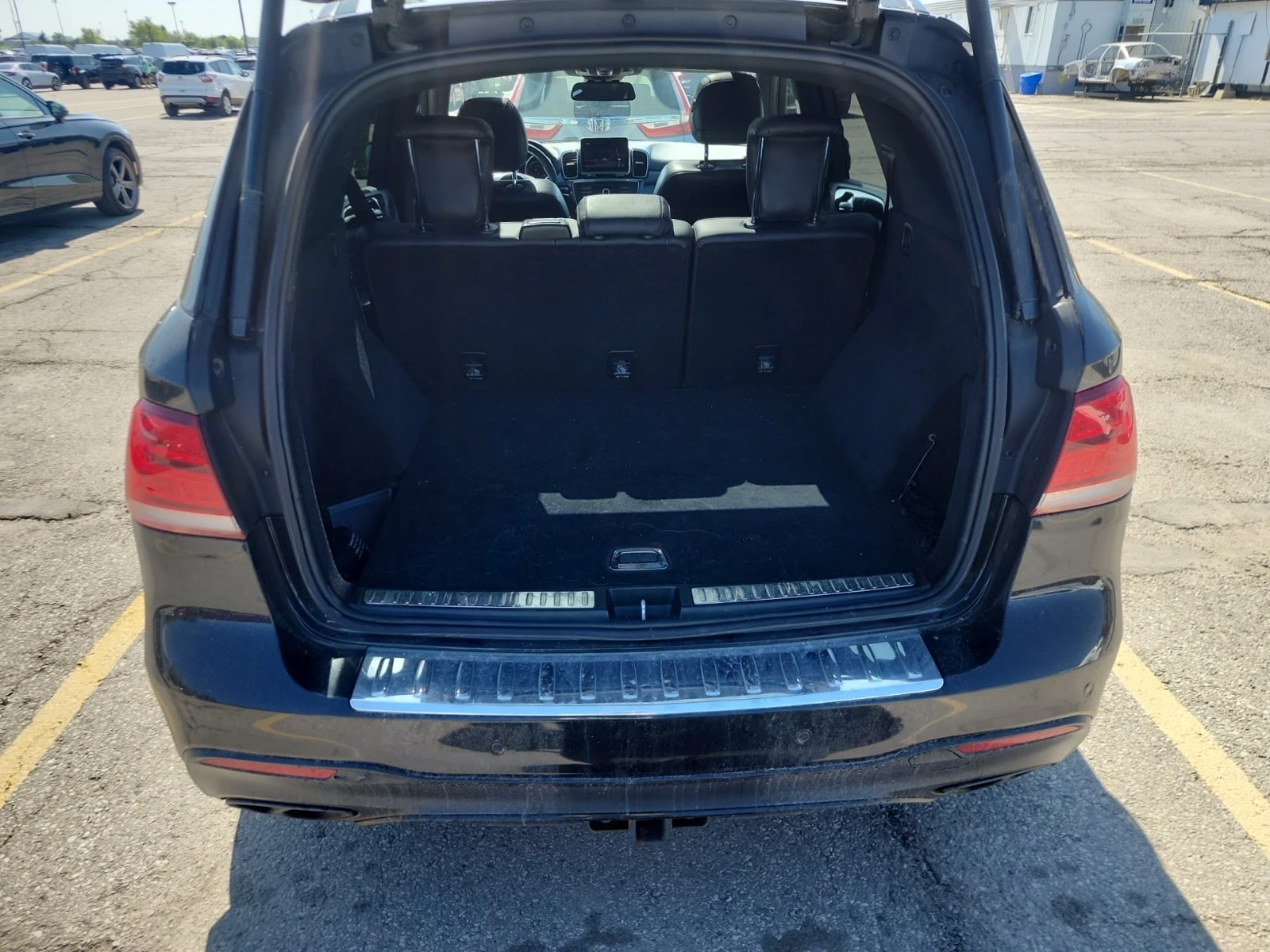 Mercedes-Benz GLE AMG 43 * CARFAX * АВТОКРЕДИТ * , снимка 14 - Автомобили и джипове - 56093614