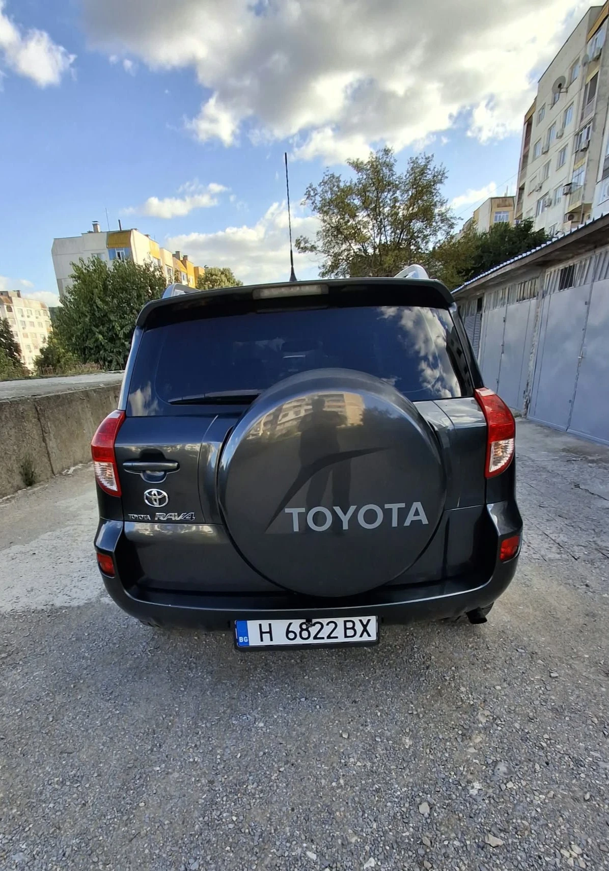Toyota Rav4 2.2, снимка 3 - Автомобили и джипове - 56330858