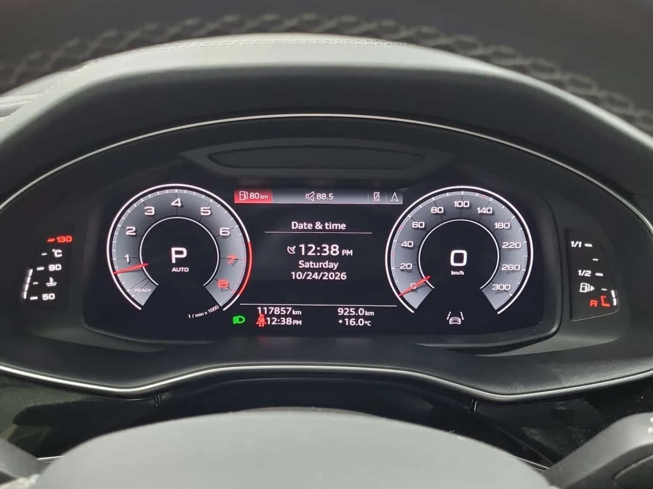 Audi Q8 * 55 Tfsi Quattro Technik * CARFAX * , снимка 9 - Автомобили и джипове - 56655708