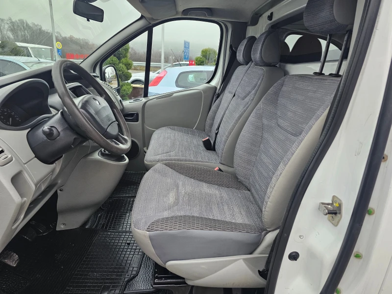 Renault Trafic 2.0DCI 114КС! ! КЛИМАТИК, снимка 13 - Бусове и автобуси - 48329148