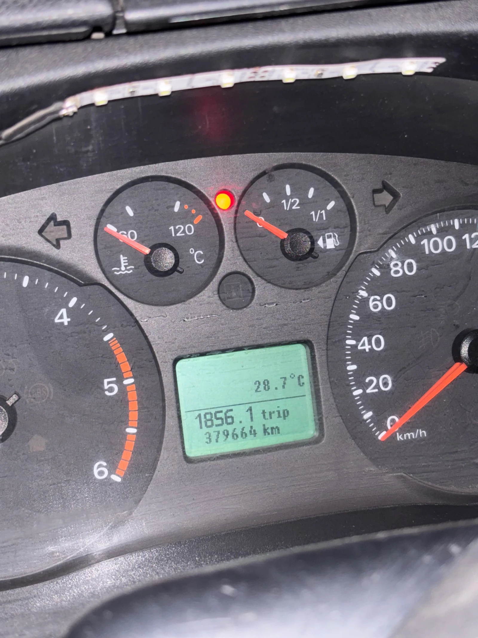 Ford Transit 85T300 - изображение 10